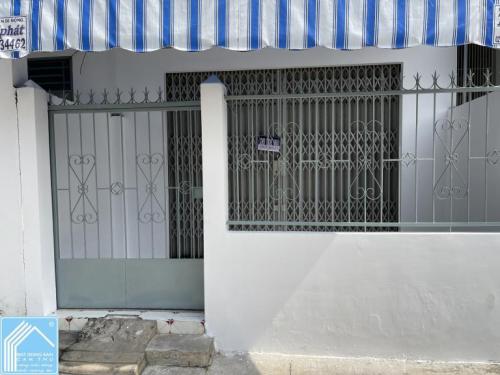 NHÀ 80m2 số 116/B5 CMT8, P.Bùi Hữu Nghĩa, Q.Bình Thuỷ, Cần Thơ cho thuê dài hạn giá rẻ