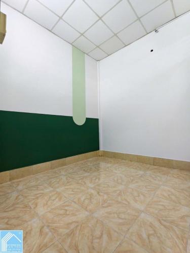 Nhà cấp 4 hẻm nhánh KDC 30 đường Nguyễn Văn Linh - Sau TTĐT lái xe - Gần Siêu thị Mega