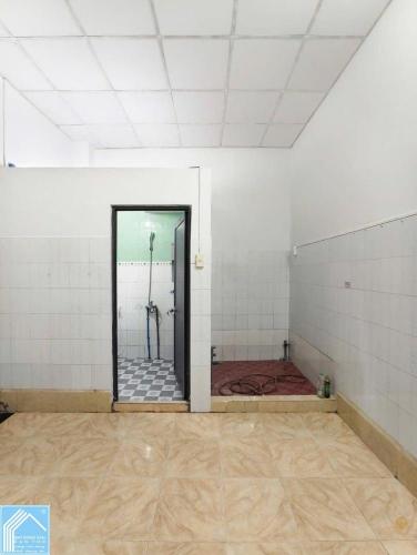 Nhà cấp 4 hẻm nhánh KDC 30 đường Nguyễn Văn Linh - Sau TTĐT lái xe - Gần Siêu thị Mega