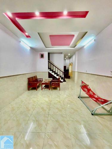 BÁN NHÀ TRỆT LẦU KIÊN CỐ- ĐƯỜNG A5 - KDC PHÚ AN- GẦN TRƯỜNG TIỂU HỌC.
