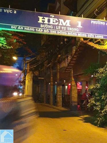 NHÀ ĐẸP - VỊ TRÍ TỐT - CHÍNH CHỦ Cần Bán Nhà Hẻm 1/1 Đường Lý Tự Trọng, Ninh Kiều, Cần Thơ
