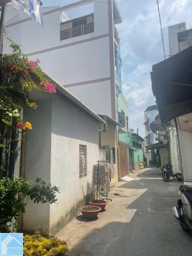 NHÀ ĐẸP CHÍNH CHỦ  Bán Tại khu vực trung tâm thành phố tại đường Nguyễn Trãi, Ninh Kiều, TP Cần Thơ
