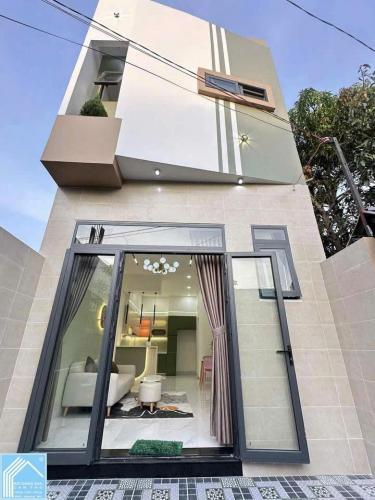 NHÀ ĐẸP MỚI XÂY  TRỆT LẦU KIÊN CỐ MỚI HOÀN THIỆN - HẺM 49 TRẦN HOÀN NA TRUNG TÂM CẦN THƠ