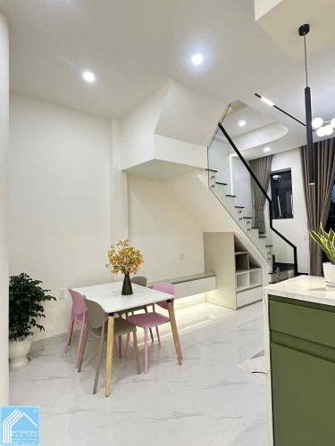 NHÀ ĐẸP MỚI XÂY  TRỆT LẦU KIÊN CỐ MỚI HOÀN THIỆN - HẺM 49 TRẦN HOÀN NA TRUNG TÂM CẦN THƠ