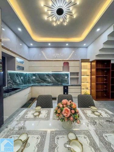 NHÀ ĐẸP TUYỆT VỜI MỚI 100%- SỐ 7 ĐƯỜNG D6 KDC HỒNG LOAN, CÁI RĂNG, CẦN THƠ