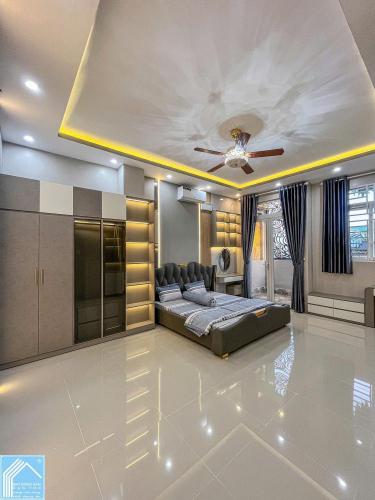 NHÀ KHU THỚI NHỰT 2 -KẾ ĐẠI HỌC Y DƯỢC CẦN THƠ.