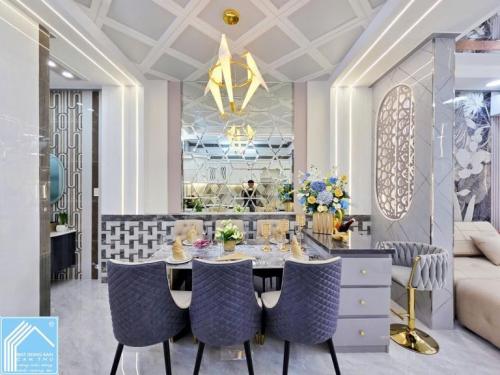NHÀ LẦU 3 P.NGỦ - Ô TÔ ĐẬU TRONG NHÀ - HẺM 11 NGUYỄN VĂN LINH - GIÁP ĐS1 KHU CÁN BỘ ĐHCT