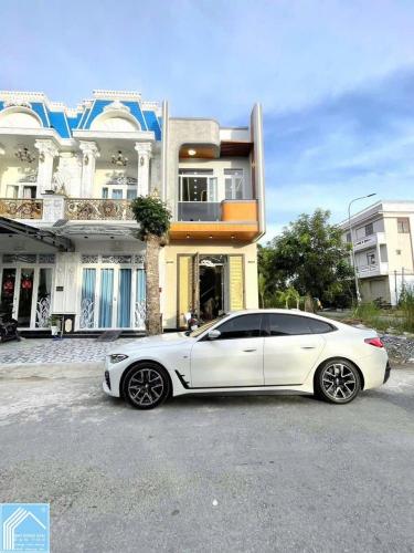 NHÀ LẦU ĐÚC XÂY MỚI RẤT ĐẸP | FULL NỘI THẤT KDC CỬU LONG