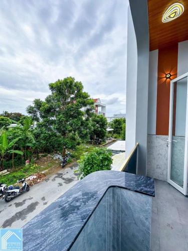 NHÀ LẦU ĐÚC XÂY MỚI RẤT ĐẸP | FULL NỘI THẤT KDC CỬU LONG KẾ BÊN ĐH Y DƯỢC - KDC AN NINH ỔN ĐỊNH