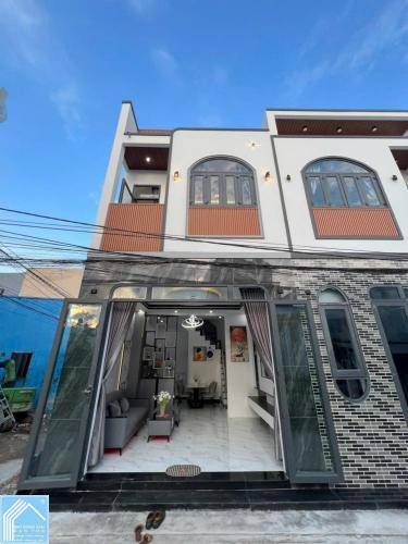 NHÀ LẦU GỐC 2 MẶT TIỀN - LỘ NHỰA OTO TỚI NHÀ - TRỤC CHÍNH HẺM 6 TRẦN VĨNH KIẾT - P AN BÌNH