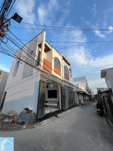 NHÀ LẦU GỐC 2 MẶT TIỀN - LỘ NHỰA OTO TỚI NHÀ - TRỤC CHÍNH HẺM 6 TRẦN VĨNH KIẾT - P AN BÌNH