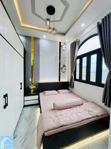 NHÀ LẦU GỐC 2 MẶT TIỀN - LỘ NHỰA OTO TỚI NHÀ - TRỤC CHÍNH HẺM 6 TRẦN VĨNH KIẾT - P AN BÌNH