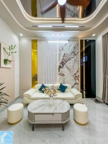 NHÀ LẦU HẺM 388 NGUYỄN VĂN CỪ - CÁCH KDC ĐẠI NGÂN 200M