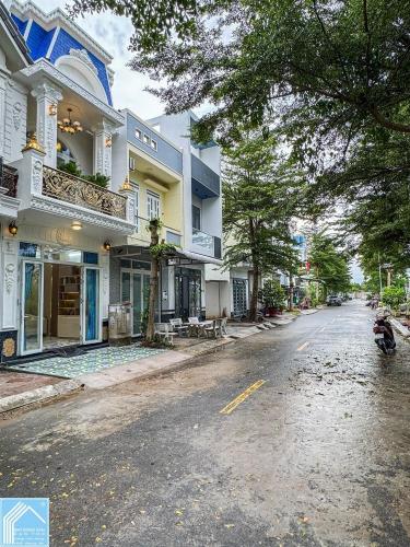 NHÀ LẦU KHU TIỂU DỰ ÁN NHI ĐỒNG - GẦN ĐH NAM CẦN THƠ VÀ FPT