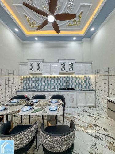 NHÀ LẦU KHU TIỂU DỰ ÁN NHI ĐỒNG - GẦN ĐH NAM CẦN THƠ VÀ FPT