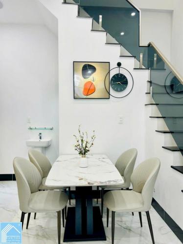 NHÀ LẦU KIÊN CỐ CHẮC CHẮN - HẺM 233 NGUYỄN VĂN CỪ - PHƯỜNG CÁI KHẾ