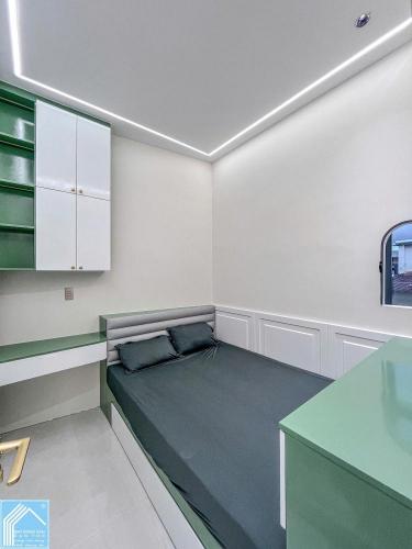  NHÀ LẦU KIẾN TRÚC TÂY ÂU SANG TRỌNG FULL NỘI THẤT - CÁCH BỜ KÈ HÙNG VƯƠNG CHỈ 50M 