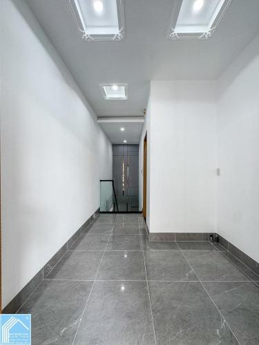 NHÀ LẦU LỬNG HẺM 58 ĐƯỜNG CMT8 GIÁ CHỈ 2,68 TỶ