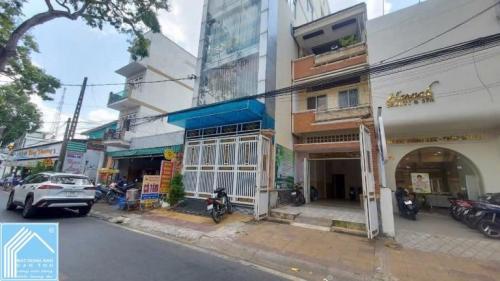 Nhà Mặt tiền đường Võ Thị Sáu - đoạn Ngô Quyền & Nguyễn Trãi - Bên hông Trường Châu Văn Liêm