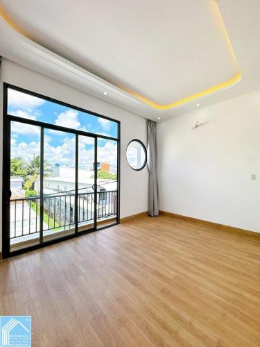  NHÀ MỚI HOÀN THIỆN – HẺM 311 NGUYỄN VĂN CỪ GIÁ CHỈ: 2 TỶ 860 TRIỆU 