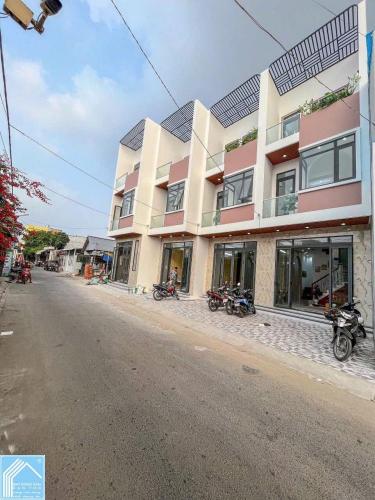  NHÀ PHỐ 3 TẦNG KIẾN TRÚC HIỆN ĐẠI. LỘ NHỰA 8M - ĐƯỜNG PHẠM NGŨ LÃO 