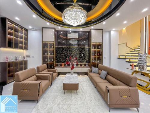 NHÀ PHỐ 4 TẦNG CÓ SÂN THƯỢNG. GÓC 2 MẶT TIỀN ĐƯỜNG D17 & D14 KDC HỒNG LOAN - CÁI RĂNG - TP CẦN THƠ 