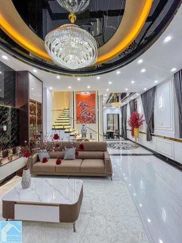 NHÀ PHỐ 4 TẦNG CÓ SÂN THƯỢNG. GÓC 2 MẶT TIỀN ĐƯỜNG D17 & D14 KDC HỒNG LOAN - CÁI RĂNG - TP CẦN THƠ 