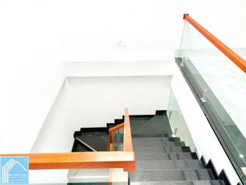  NHÀ PHỐ TRẦN HOÀNG NA TRUNG TÂM THÀNH PHỐ CẦN THƠ - CON ĐƯỜNG NHỘN NHỊP,