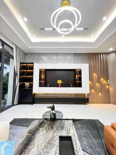 Nhà toạ lạc tại số 180 Đường D4 KDC Hồng Loan, P. Cái Răng, Tp Cần Thơ.