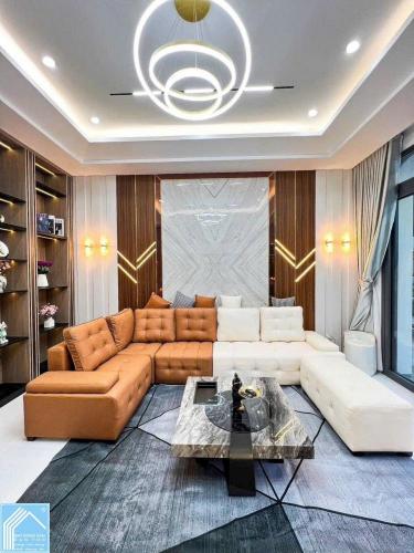 Nhà toạ lạc tại số 180 Đường D4 KDC Hồng Loan, P. Cái Răng, Tp Cần Thơ.