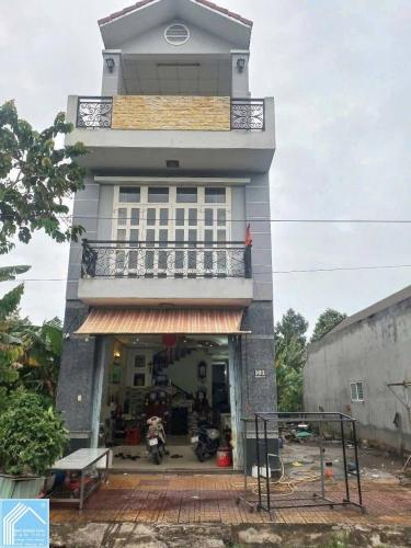 NHÀ TRỆT 2 LẦU - ĐƯỜNG B10 - KDC PHÚ AN, P. HƯNG PHÚ, TP CẦN THƠ. LH 0942495498 Phương