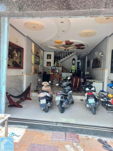 NHÀ TRỆT 2 LẦU - ĐƯỜNG B10 - KDC PHÚ AN, P. HƯNG PHÚ, TP CẦN THƠ. LH 0942495498 Phương