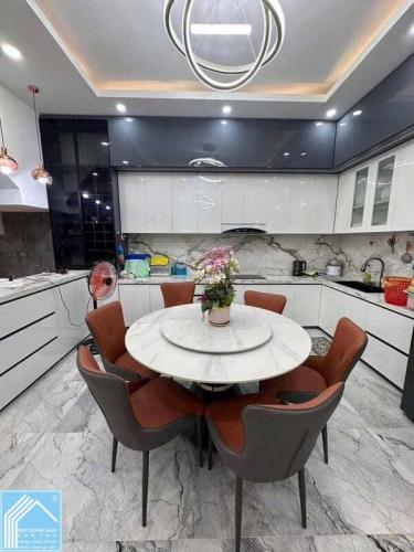 Nhà Trệt 2 Lầu KDC 91B Giai Đoạn 3 Cần Thơ | Đường B30, DT 82m², Hoàn Công