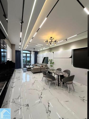 NHÀ TRỆT 2 LẦU + SÂN THƯỢNG HẺM SAU LƯNG CHỢ AN HÒA