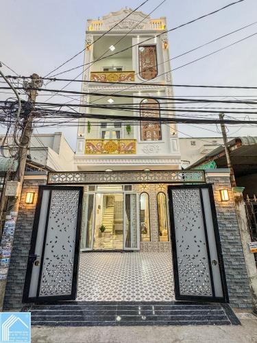 NHÀ TRỆT 2 LẦU SAU LƯNG KDC ĐẠI NGÂN - CÓ SÂN ĐẬU Ô TÔ