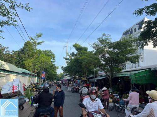 NHÀ TRỆT 2 LẦU THIẾT KẾ HIỆN ĐẠI - ĐƯỜNG SỐ 6A