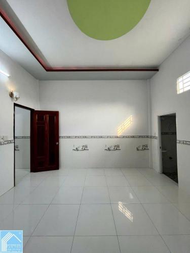 NHÀ TRỆT LẦU - LỘ Ô TÔ - HẺM 36 HOÀNG QUỐC VIỆT ( ĐỐI DIỆN BÁNH XÈO 7 TỚI )