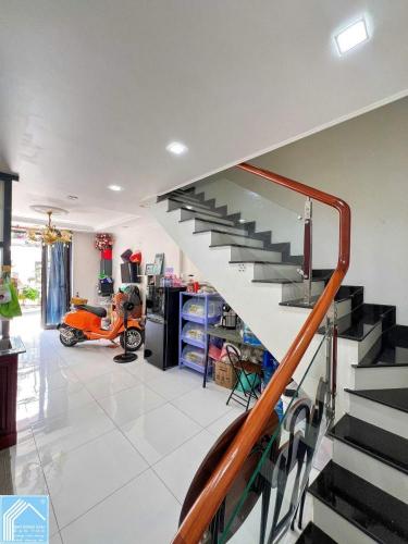 NHÀ TRỆT LẦU - MẶT TIỀN TRẦN KHÁNH DƯ - ĐỐI DIỆN ST VINCOM XUÂN KHÁNH