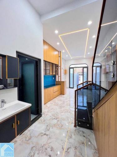 NHÀ TRỆT LẦU - THIẾT KẾ HIỆN ĐẠI TRỤC CHÍNH 208- CMT8