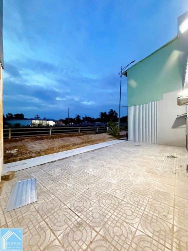 NHÀ TRỆT LẦU (CÓ SÂN ĐẬU ÔTÔ) - 2 MẶT TIỀN VIEW SÔNG - ĐẦU ĐƯỜNG TÔ VĨNH DIỆN (GẨN BỆNH VIỆN NHI )