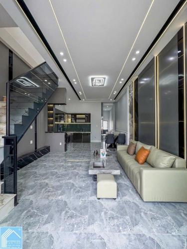 NHÀ TRỆT LẦU (CÓ SÂN ĐẬU ÔTÔ) - 2 MẶT TIỀN VIEW SÔNG - ĐẦU ĐƯỜNG TÔ VĨNH DIỆN (GẨN BỆNH VIỆN NHI )