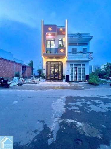 Nhà Trệt Lầu đường số 5 Khu Tiểu dự án Nhi Đồng - Gần Bệnh Viện Nhi & ĐH FPT & ĐH Nam Cần Thơ