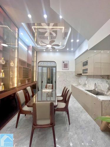 Nhà Trệt Lầu đường số 5 Khu Tiểu dự án Nhi Đồng - Gần Bệnh Viện Nhi & ĐH FPT & ĐH Nam Cần Thơ