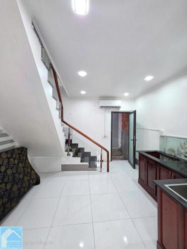 Nhà Trệt Lầu đường Trần Khánh Dư - Cách 30/4 100m, Q.Ninh Kiều, Cần Thơ 
