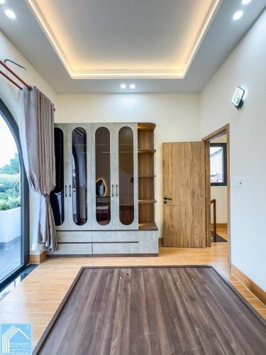NHÀ TRỆT LẦU GÓC 2 MẶT TIỀN HẺM 160 TẦM VU - SAU LƯNG CĐ CẦN THƠ