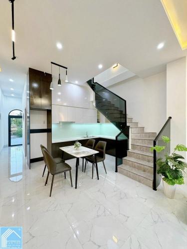 NHÀ TRỆT LẦU – GÓC 3 MẶT TIỀN VIEW SÔNG – ĐƯỜNG TÔ VĨNH DIỆN