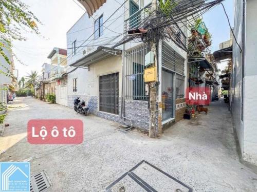 Nhà Trệt Lầu Hẻm 1 Đường Trần Vĩnh Khiết Cách Chợ An Bình 150m. Gần Sân Bóng An Bình