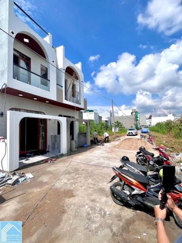 Nhà Trệt Lầu hẻm 388Z đường Nguyễn Văn Cừ - Cách KDC Đại Ngân 100m