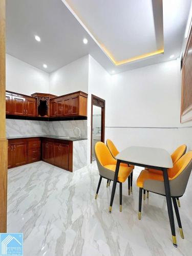 Nhà Trệt Lầu Hẻm nhánh Bờ Hồ Huỳnh Cương - Thông hẻm 125&137 Hoàng Văn Thụ, Q.Ninh Kiều