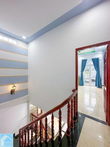 Nhà Trệt Lầu Hẻm Tổ 7 đường Nguyễn Văn Linh - đối diện bệnh viện Đa Khoa Trung Ương